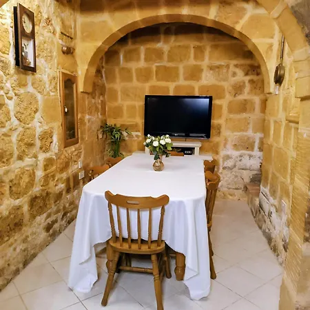 Mdina Gate Retreat - A Charming House Of Character Holiday home Rabat