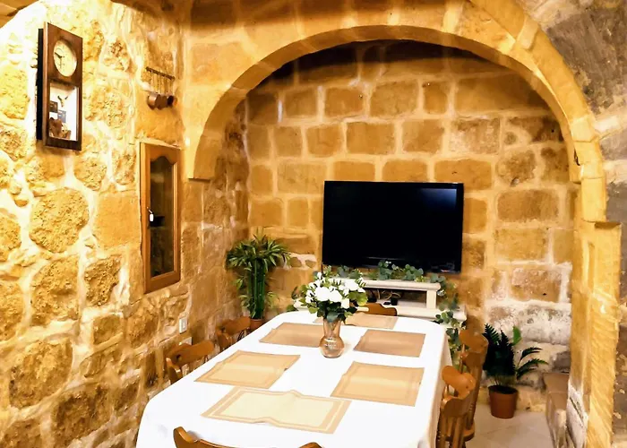 Mdina Gate Retreat - A Charming House Of Character Rabat