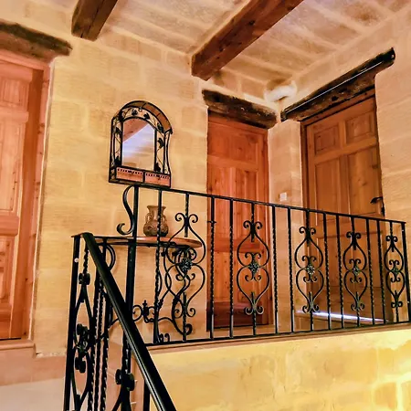 Mdina Gate Retreat - A Charming House Of Character Rabat