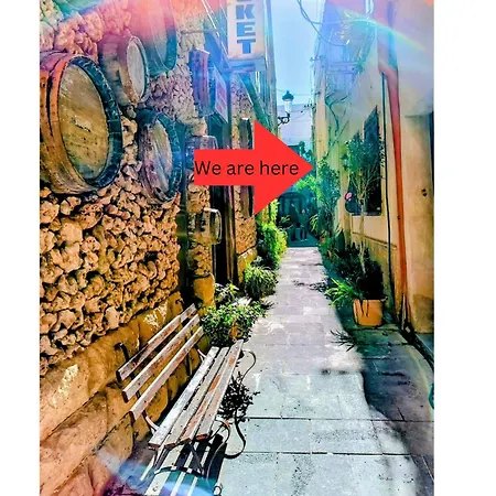 Semesterbostad Mdina Gate Retreat - A Charming House Of Character