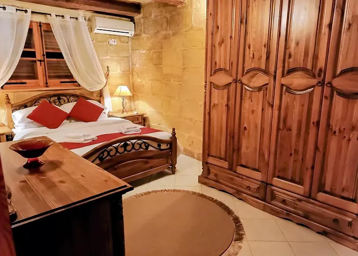 Mdina Gate Retreat - A Charming House Of Character *